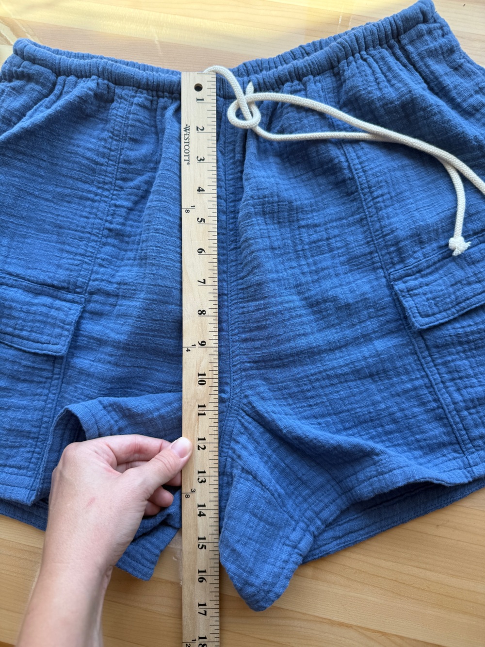 aerie Blue Drawstring Cargo Shorts 100% Cotton in Large - Picture 7 of 10
